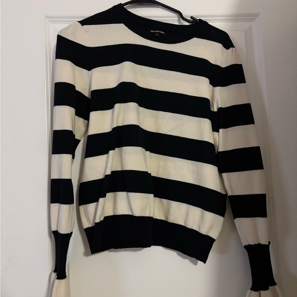 Who What Wear Black and Cream Striped Sweater